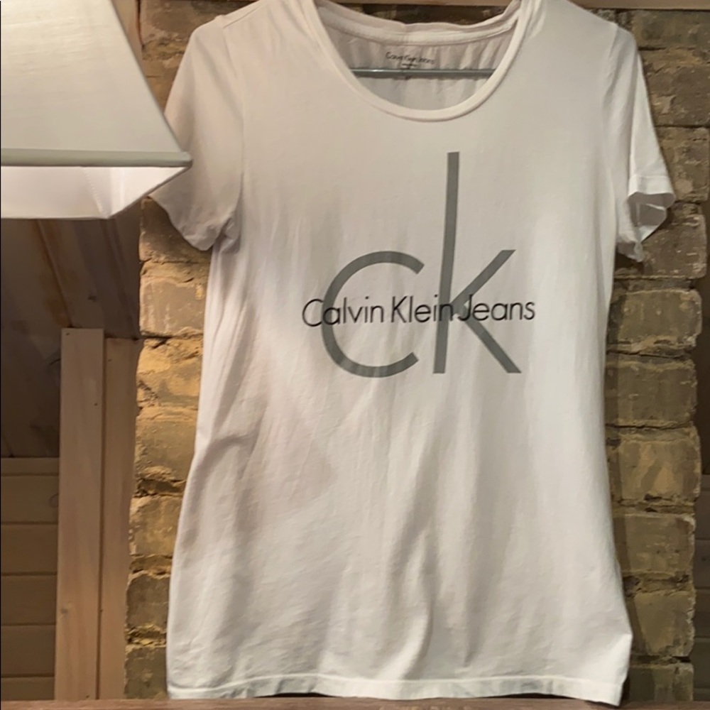 Women’s Calvin Klein T-Shirt S